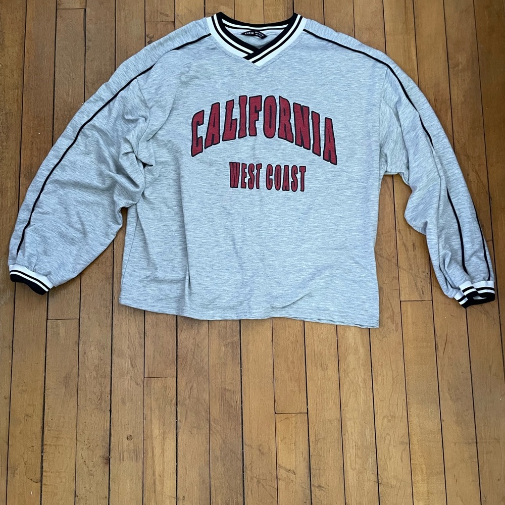 SHEIN Gray Oversized Jersey with Black Trim